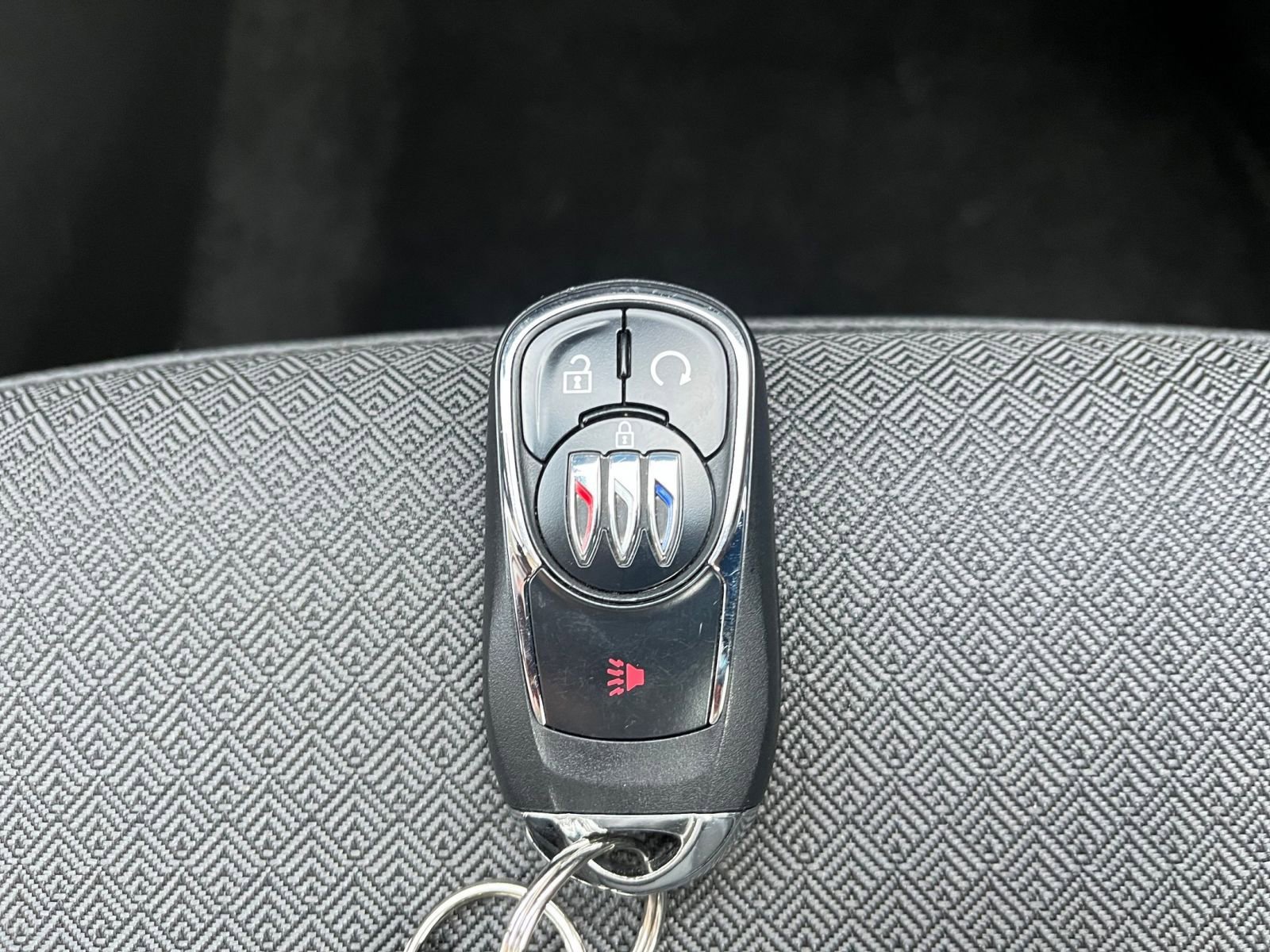 Used 2025 Buick Encore GX Preferred image 22