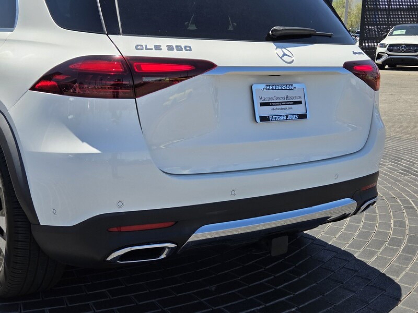 Certified 2024 Mercedes-Benz GLE 350 4MATIC image 4