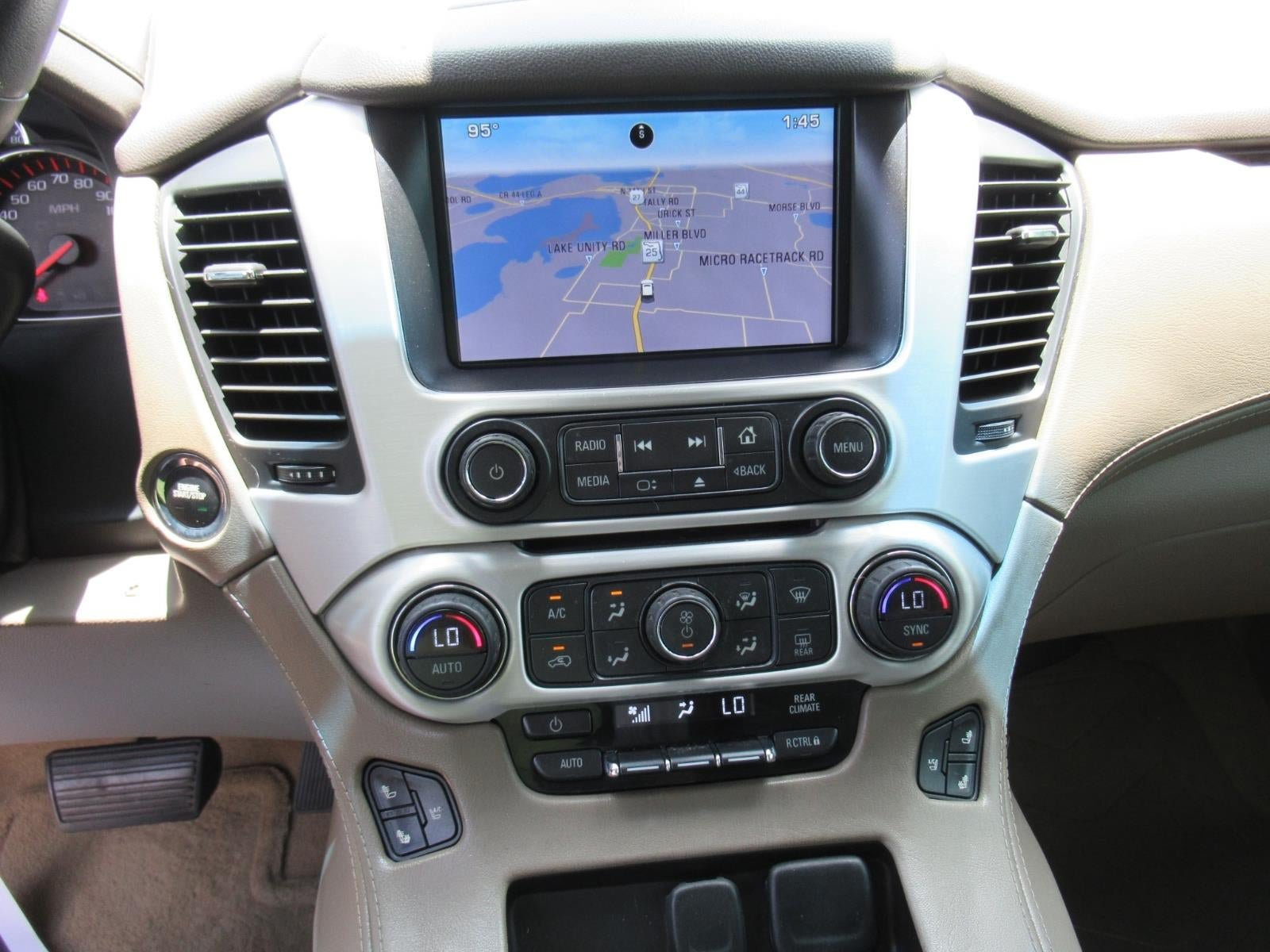 Used 2015 GMC Yukon XL SLT w/ HD Trailering Package RWD image 29