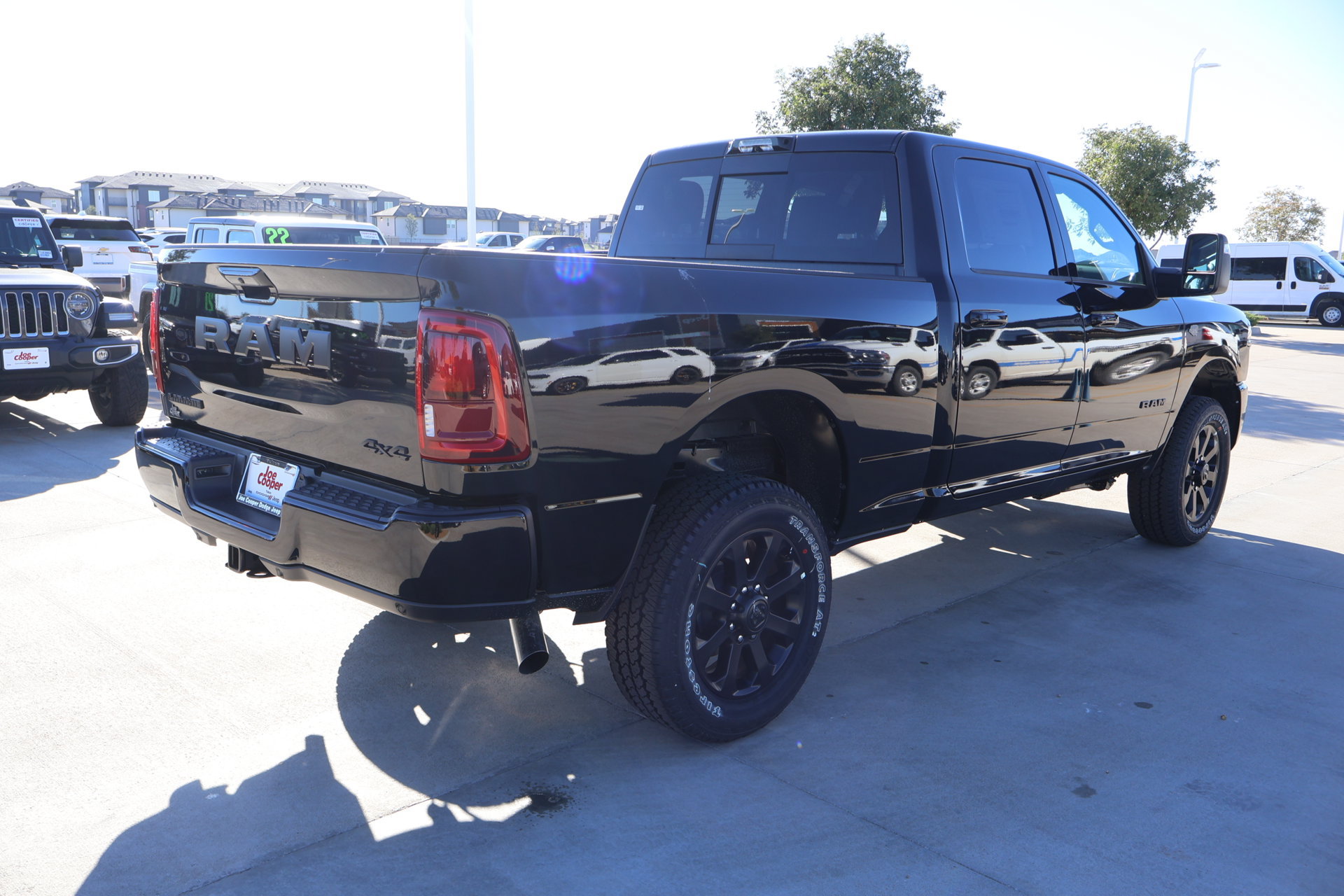 New 2027 RAM 2500 Laramie w/ Night Edition AWD/4WD image 21
