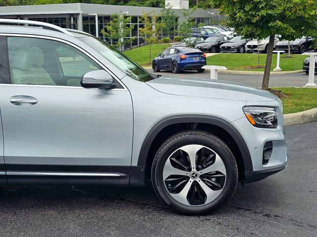 New 2026 Mercedes-Benz GLB 250 4MATIC image 5