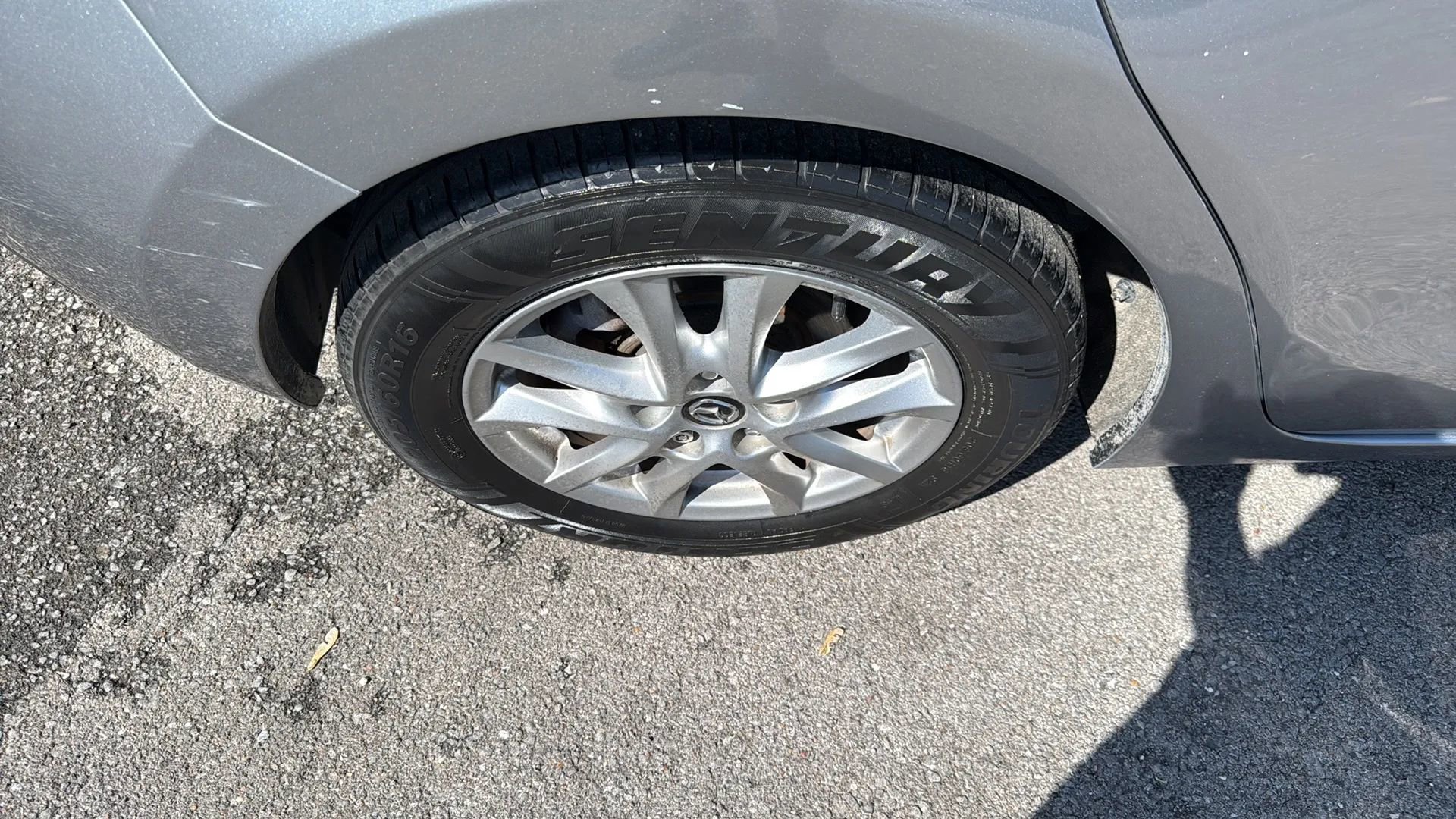 Used 2014 MAZDA MAZDA3 i Grand Touring image 29