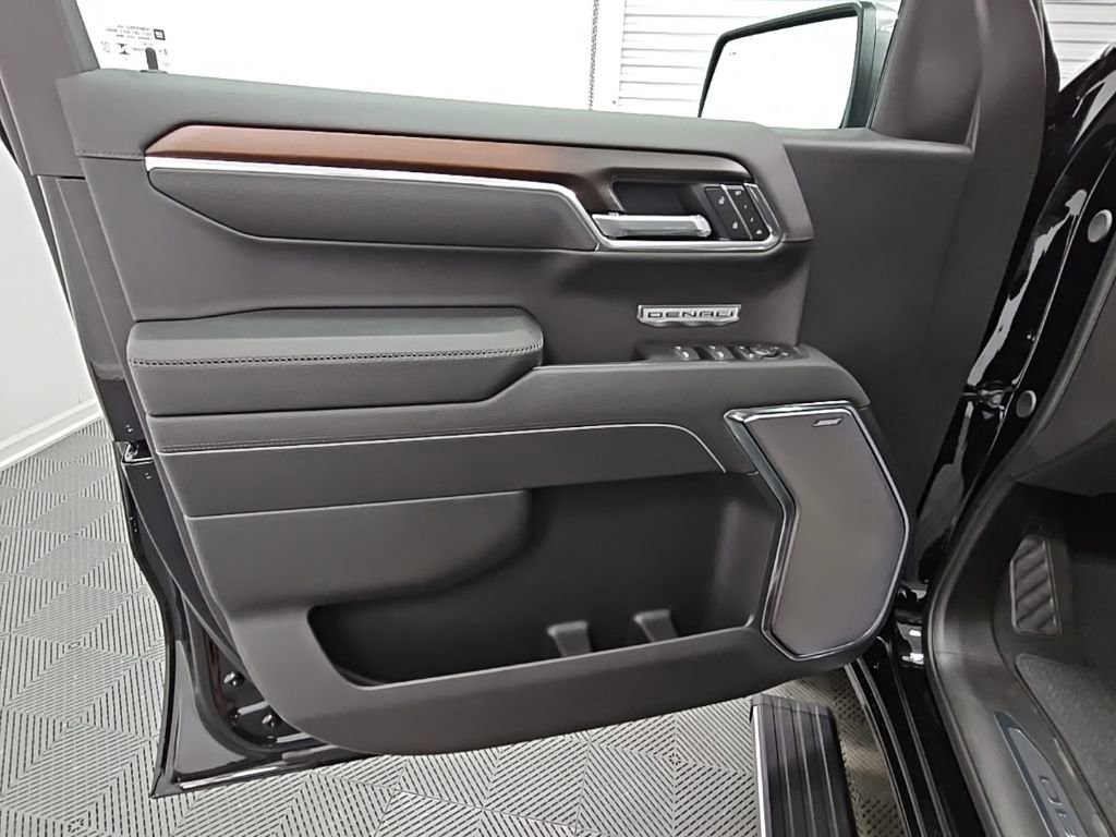 New 2026 GMC Sierra 1500 Denali w/ Denali Reserve Package image 30