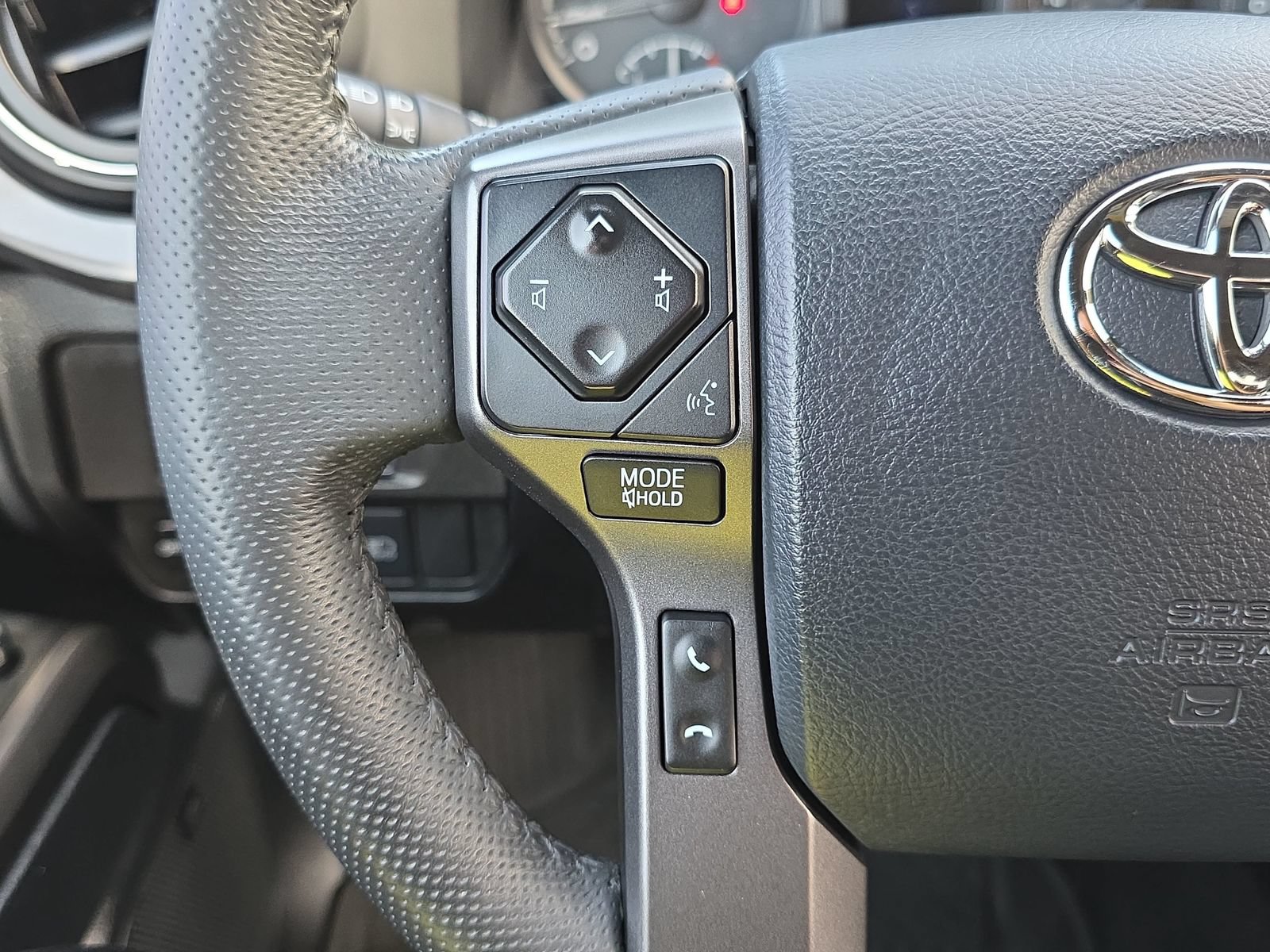 Used 2019 Toyota Tacoma TRD Pro AWD/4WD image 17