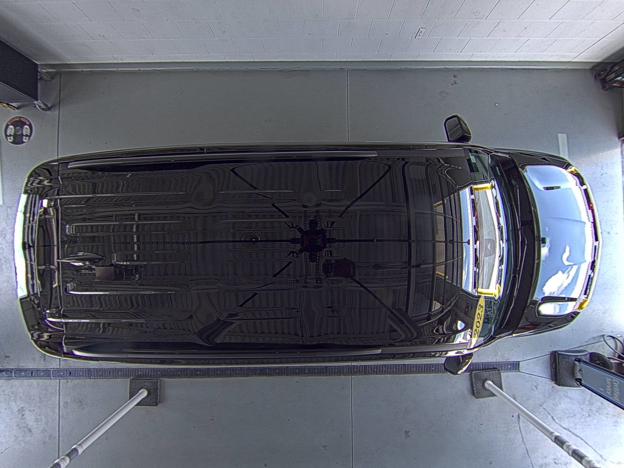 Used 2023 Chevrolet Traverse LT image 35