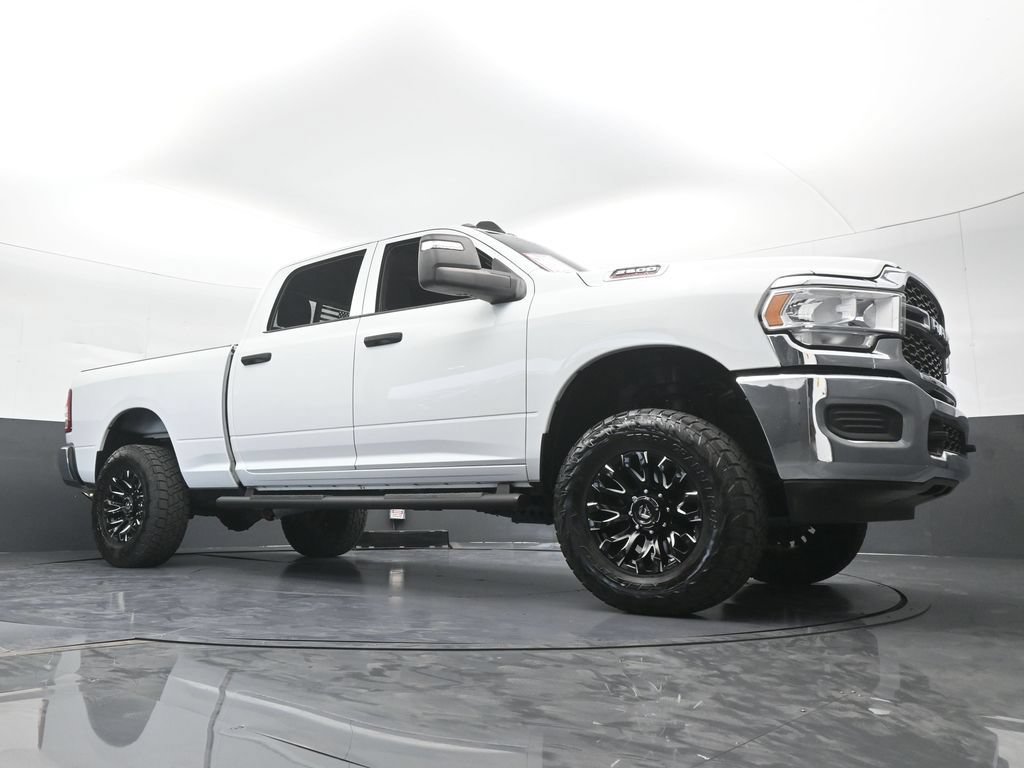 Used 2024 RAM 2500 Tradesman w/ Chrome Appearance Group AWD/4WD image 58
