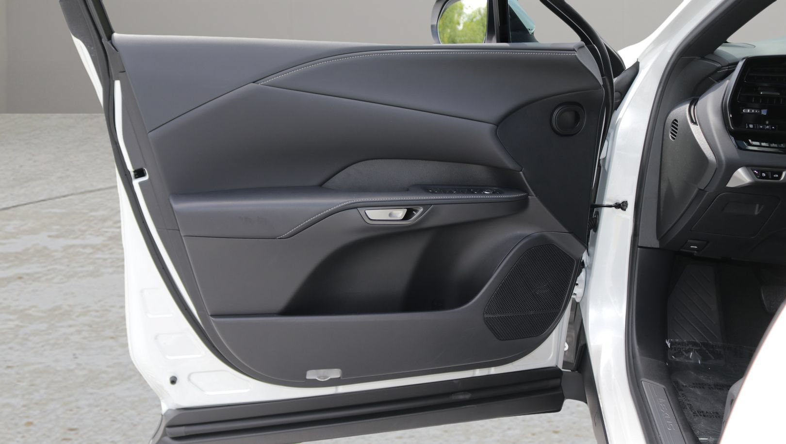 Used 2025 Lexus RX 350 Premium Plus w/ Convenience Package FWD image 9