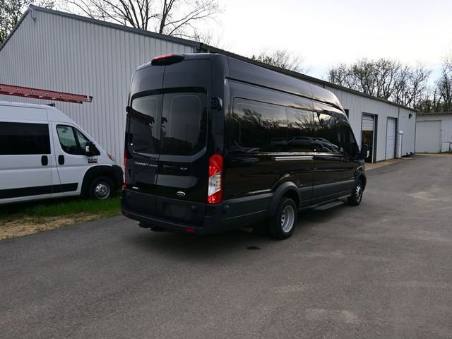 Used 2023 Ford Transit 350 XLT RWD image 5