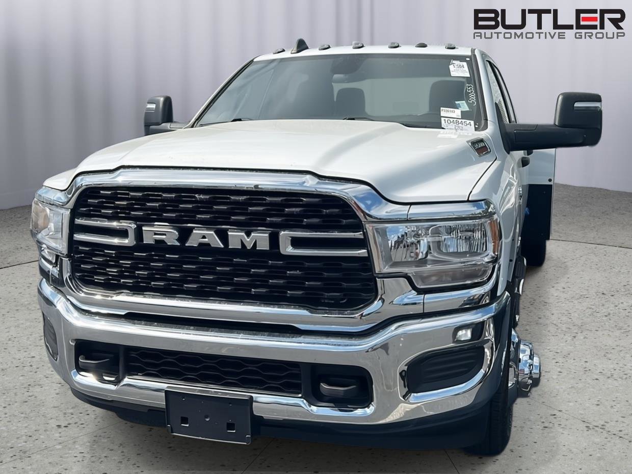 Used 2024 RAM 3500 SLT w/ Quick Order Package 2YG SLT image 3