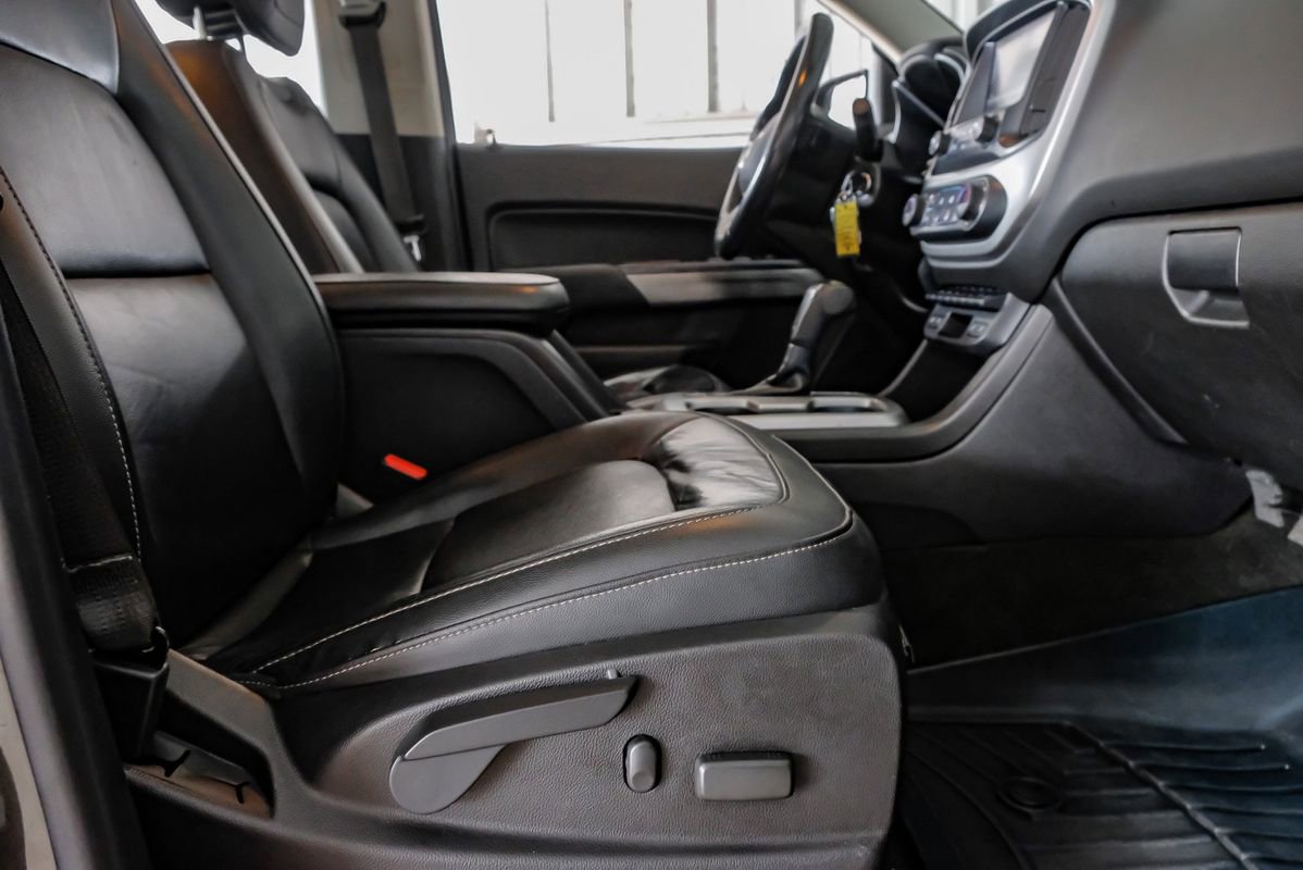 Used 2017 Chevrolet Colorado ZR2 w/ LPO, Premium Interior Package AWD/4WD image 31