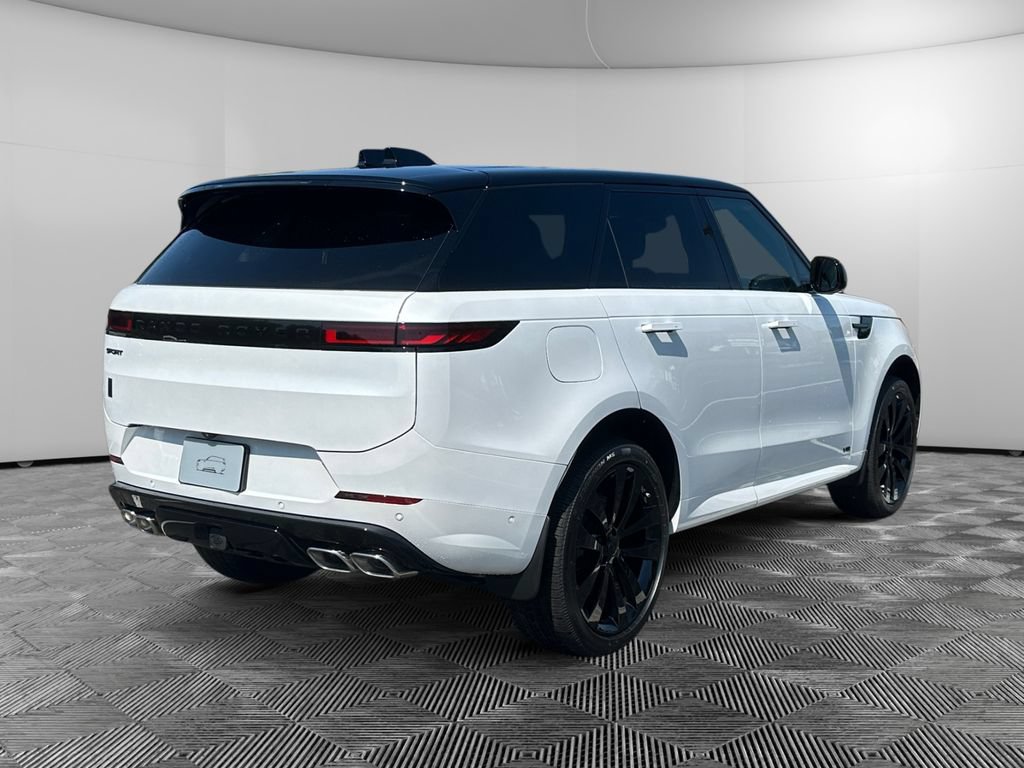 New 2026 Land Rover Range Rover Sport Dynamic SE AWD/4WD image 5
