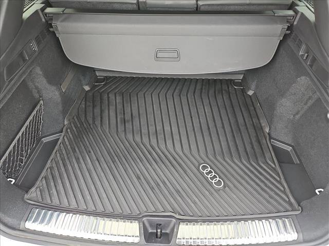 Used 2025 Audi SQ5 Premium Plus image 6