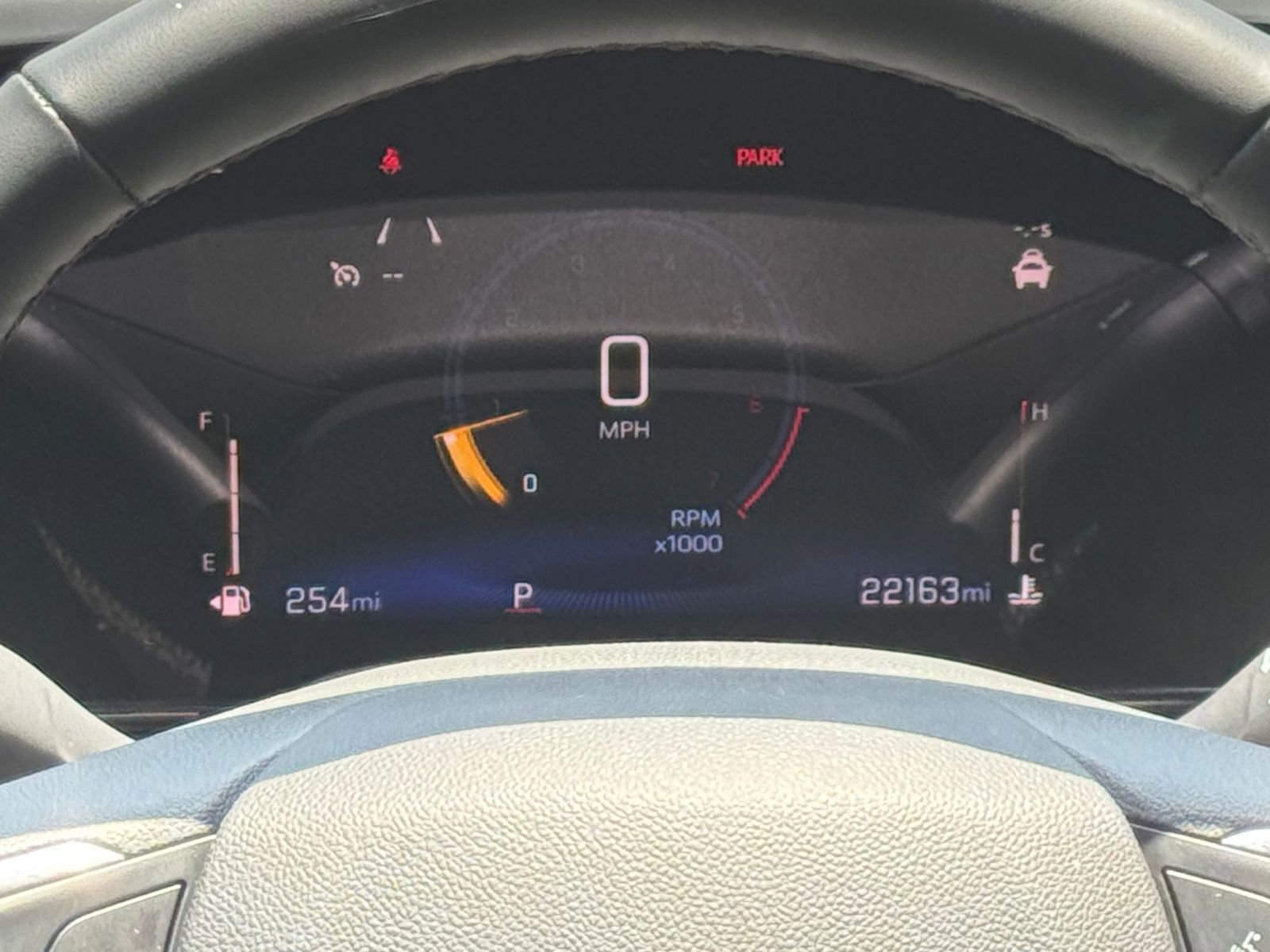 Used 2025 Chevrolet Trax LT w/ LT Convenience Package FWD image 40