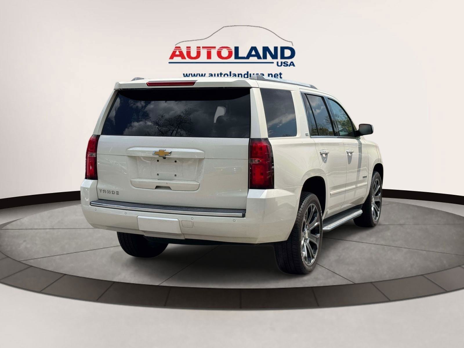 Used 2015 Chevrolet Tahoe LTZ AWD/4WD image 4