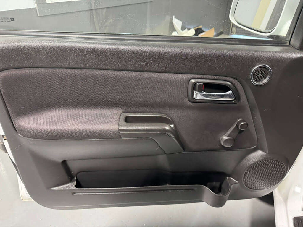 Used 2012 Chevrolet Colorado W/T image 9