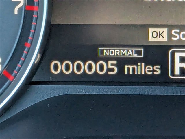 New 2025 Mitsubishi Outlander SE image 33