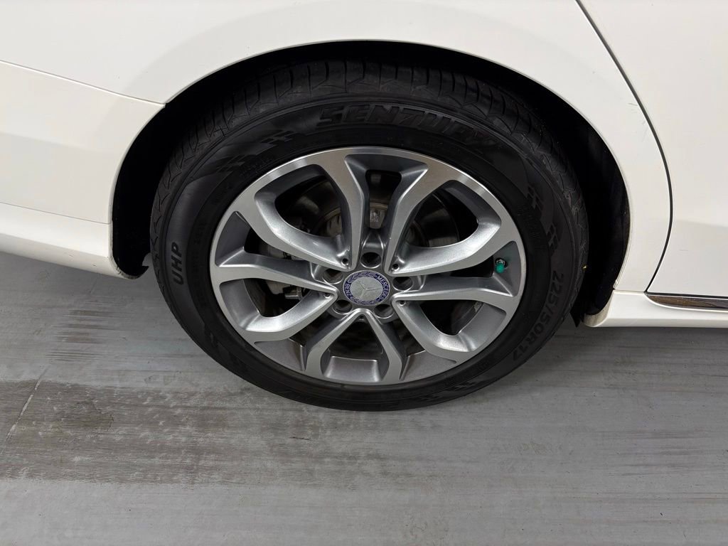 Used 2017 Mercedes-Benz C 300 Sedan image 13