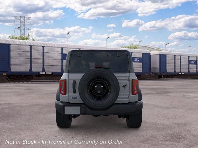 New 2026 Ford Bronco Outer Banks w/ Black Appearance Package AWD/4WD image 5