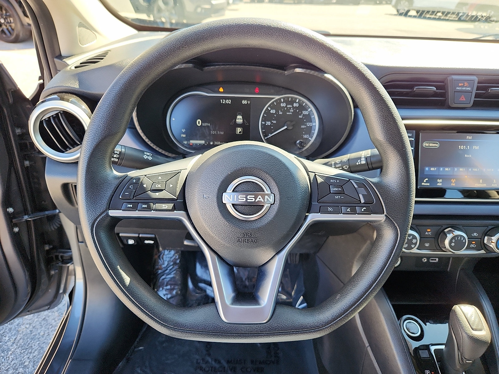 Used 2024 Nissan Versa SV FWD image 18