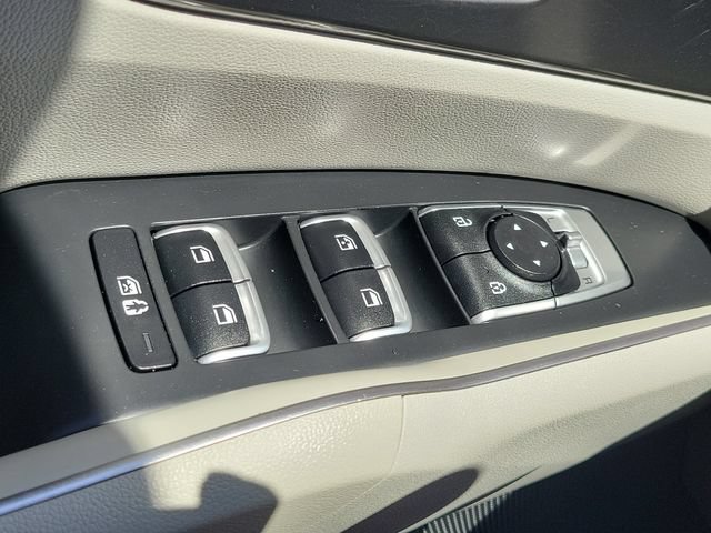 Used 2023 Kia Sorento EX FWD image 17