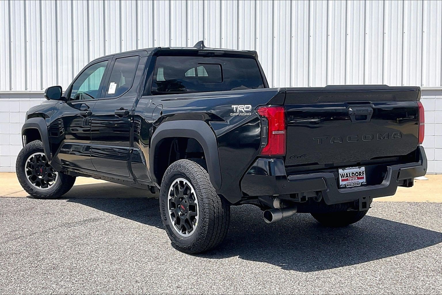 New 2026 Toyota Tacoma TRD Off-Road AWD/4WD image 3