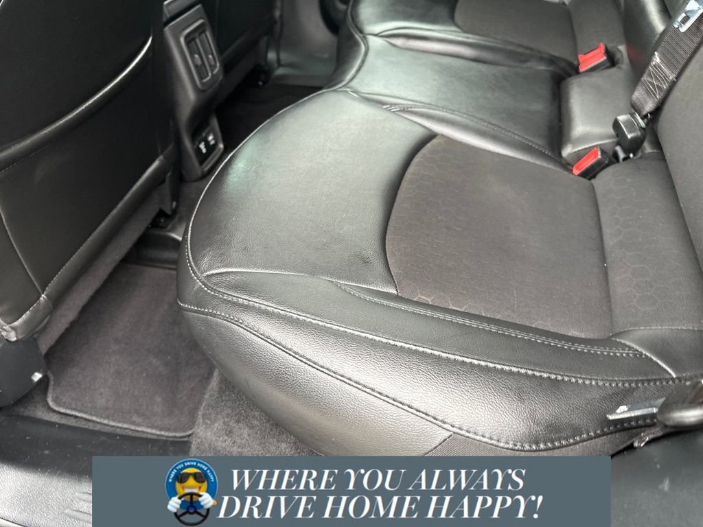 Used 2020 Jeep Compass Latitude image 24