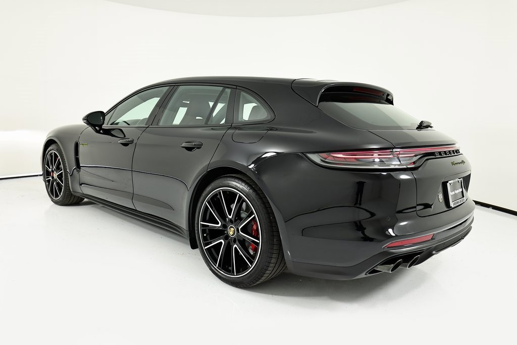 Certified 2023 Porsche Panamera 4S image 3