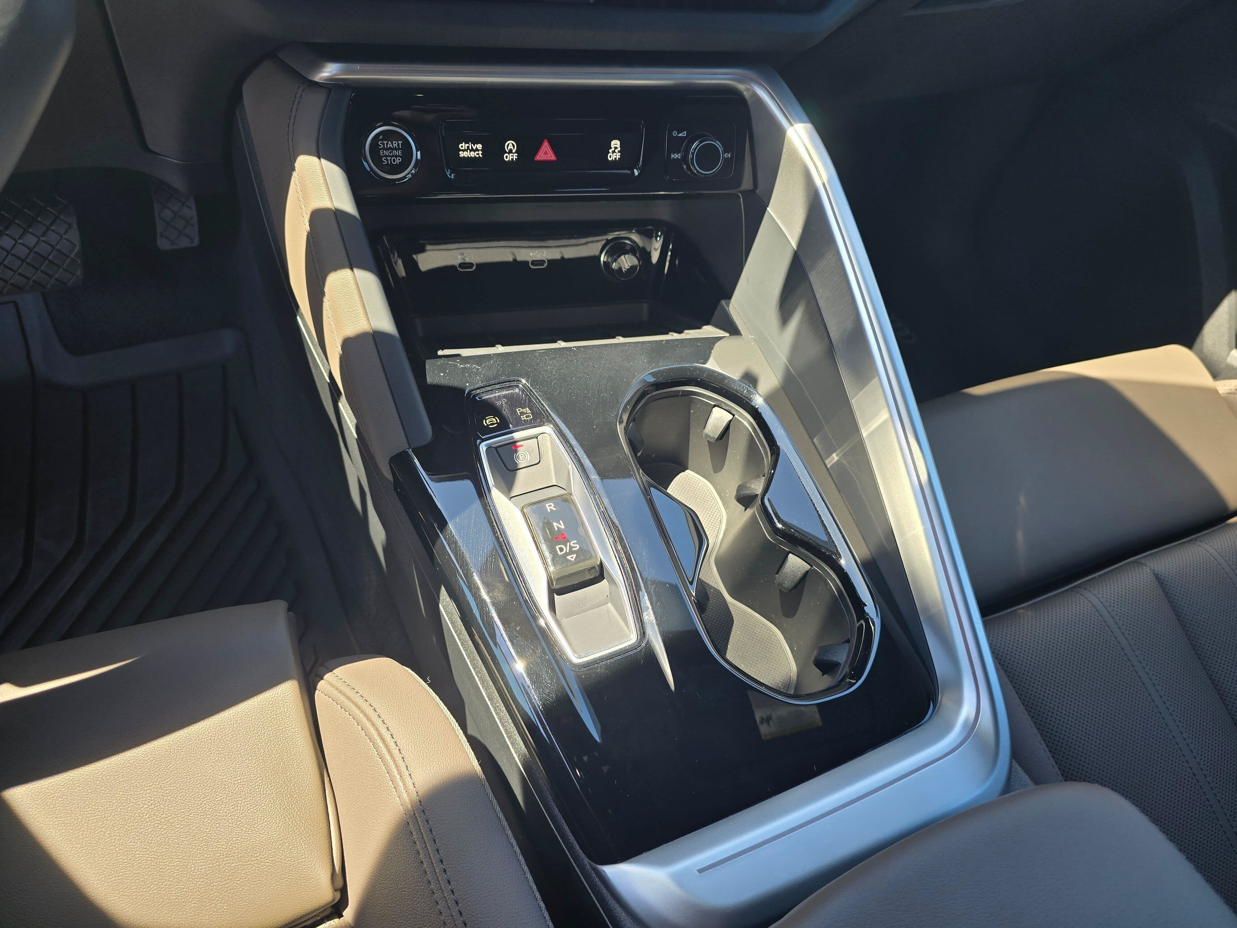 Certified 2025 Audi Q5 Premium Plus w/ Premium Plus AWD/4WD image 21