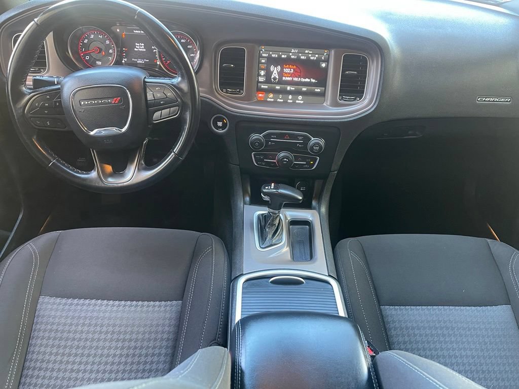 Used 2023 Dodge Charger SXT RWD image 12
