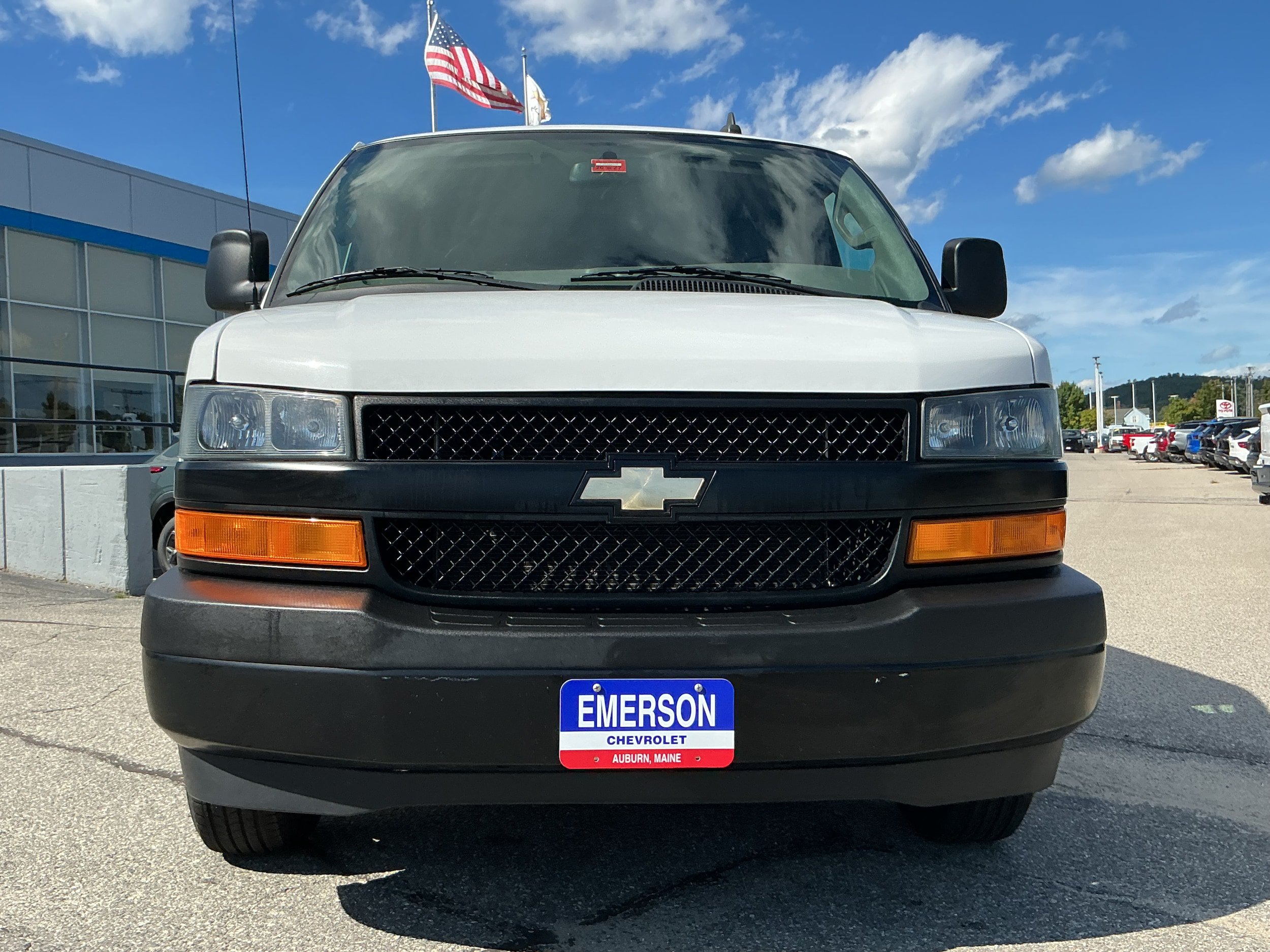 Used 2023 Chevrolet Express 3500 LS RWD image 6
