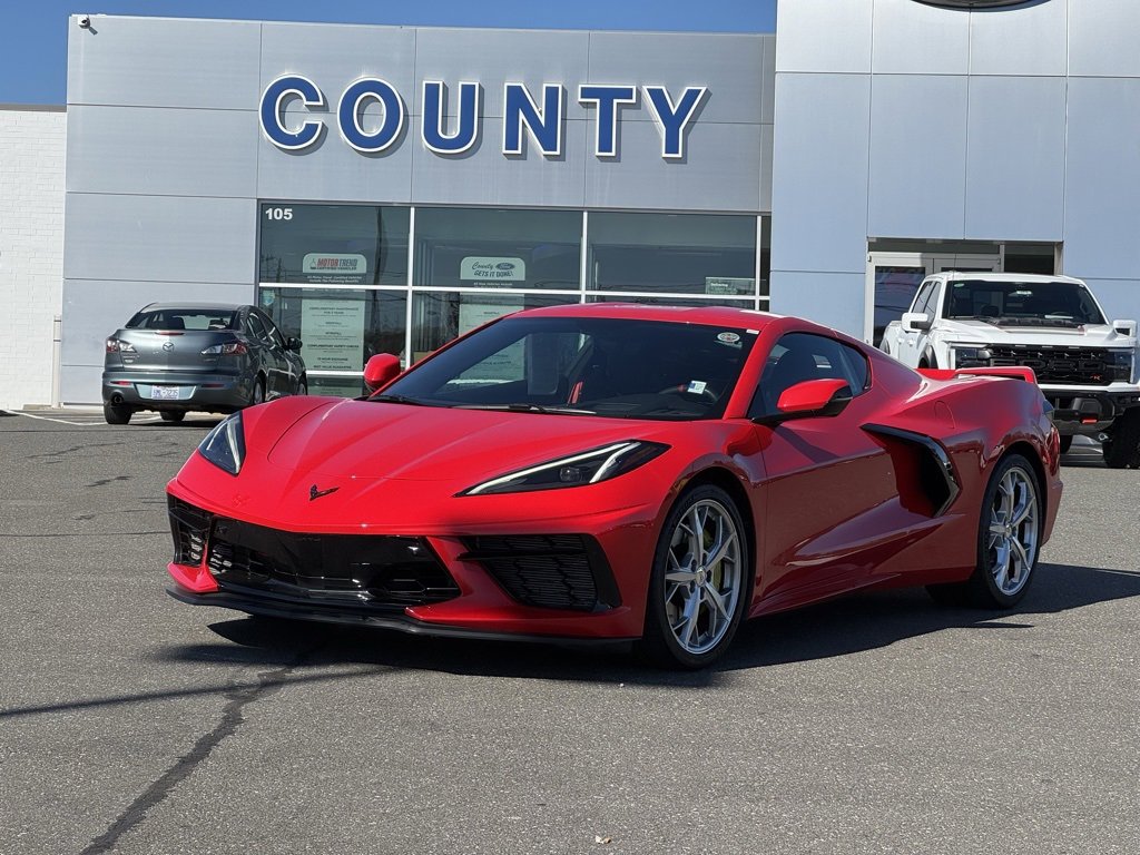 Used 2020 Chevrolet Corvette Stingray Premium Cpe w/ 3LT Preferred Equipment Group image 2