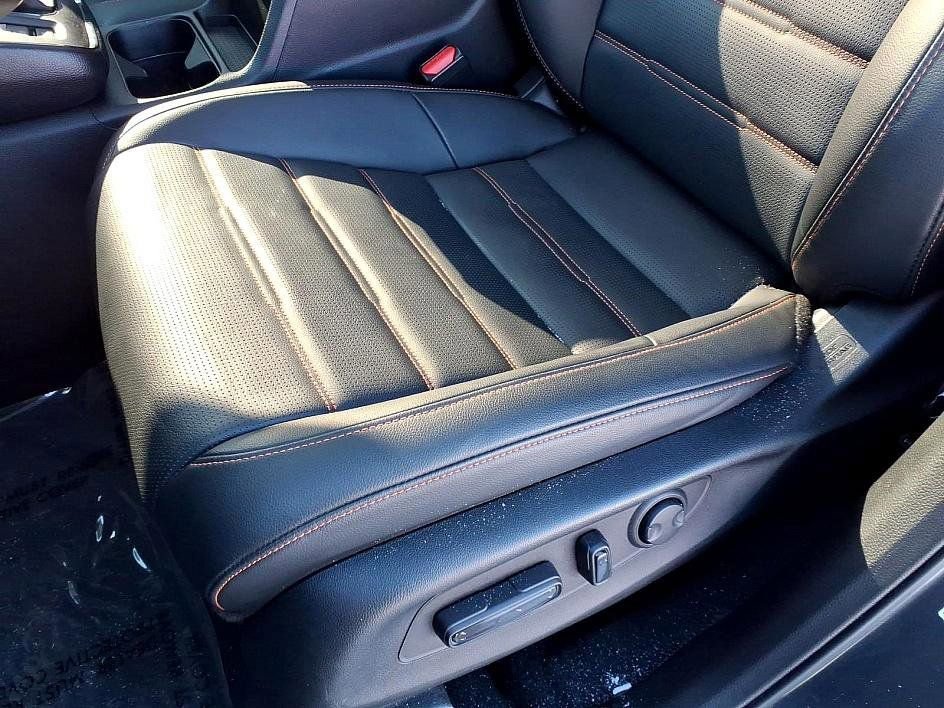 Used 2025 Honda CR-V Sport-L image 14