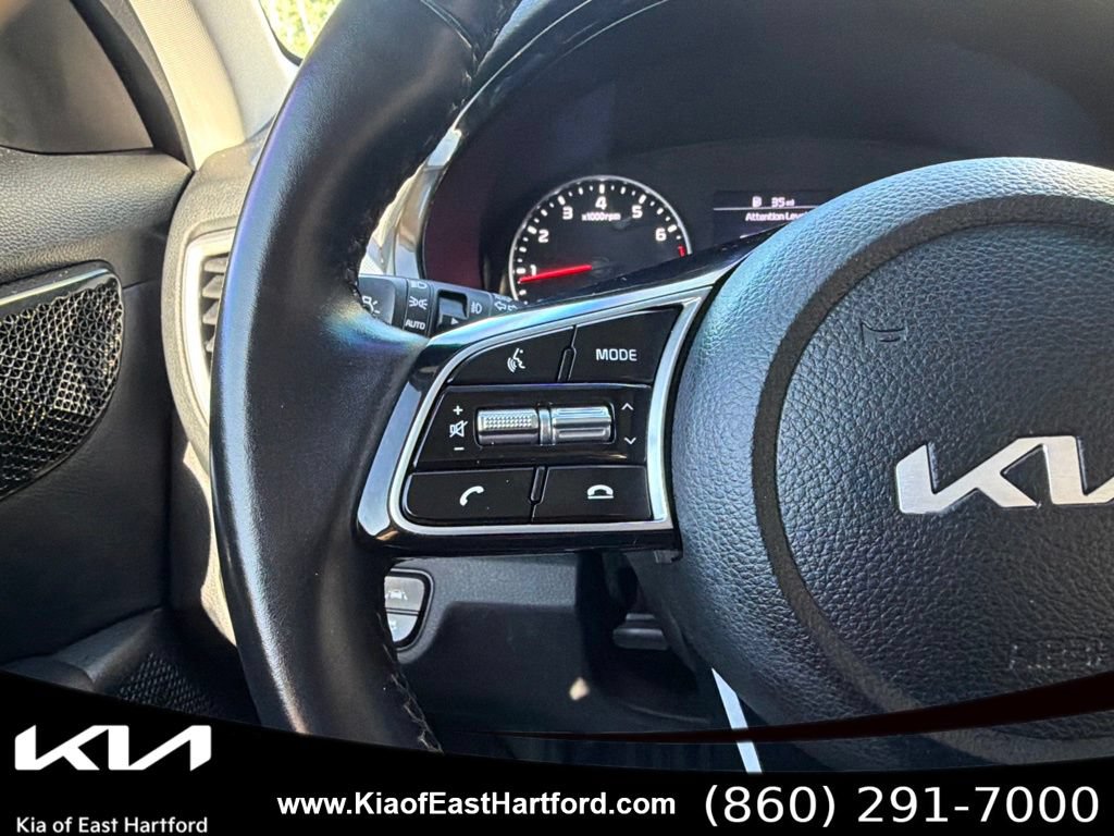 Certified 2022 Kia Seltos Nightfall Edition AWD/4WD image 33