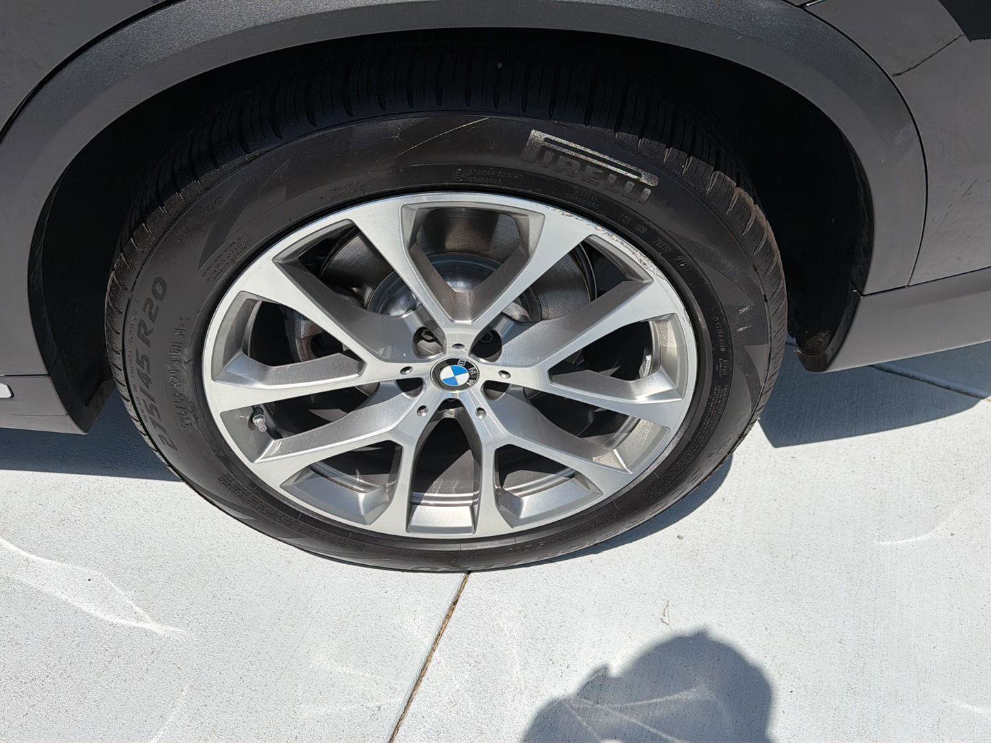 Certified 2024 BMW X5 xDrive40i w/ Parking Assistance Package AWD/4WD image 37