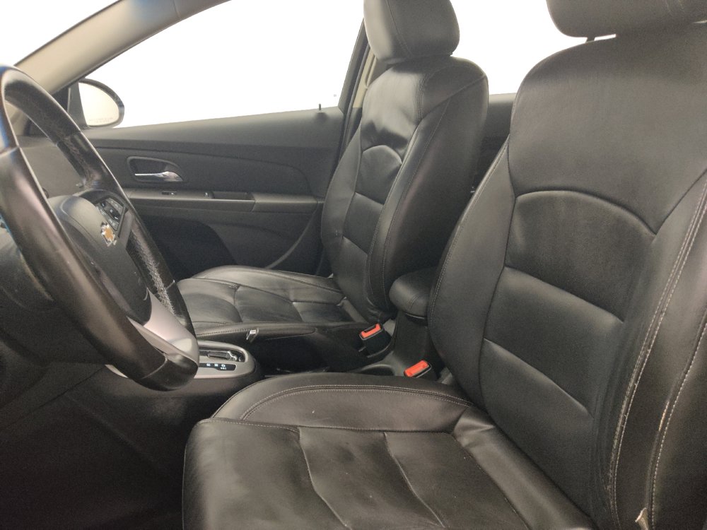 Used 2015 Chevrolet Cruze LT FWD image 17