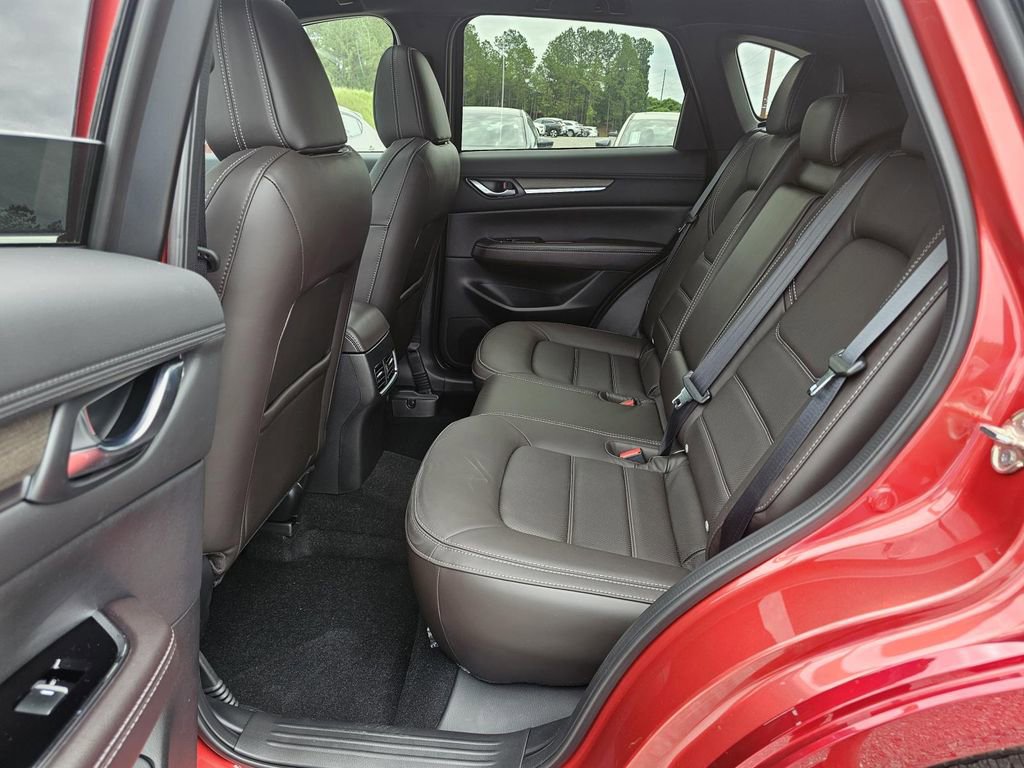 New 2025 MAZDA CX-5 Signature image 24