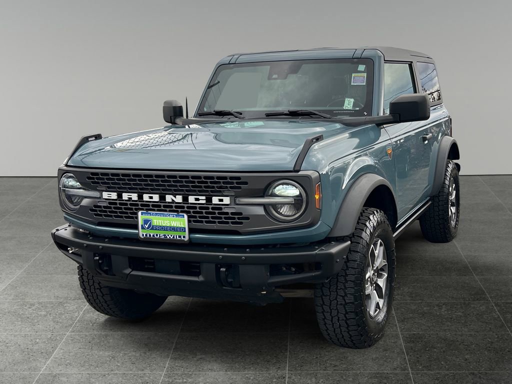 Used 2022 Ford Bronco Badlands image 2