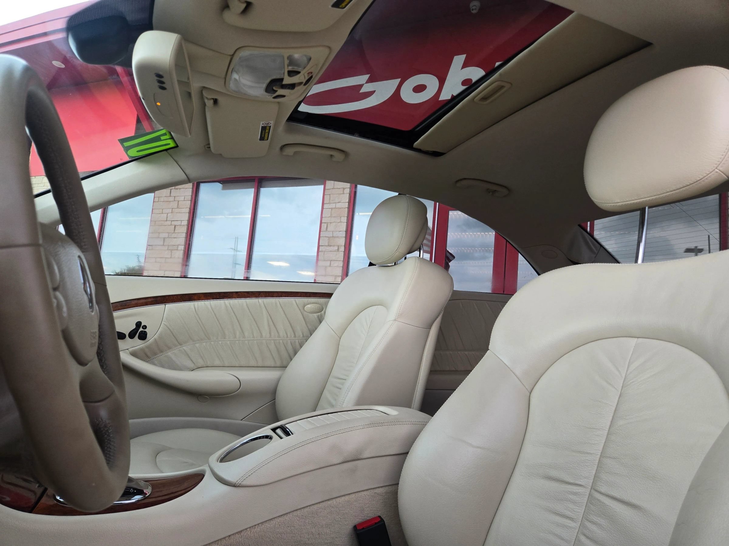 Used 2007 Mercedes-Benz CLK 350 Coupe image 10