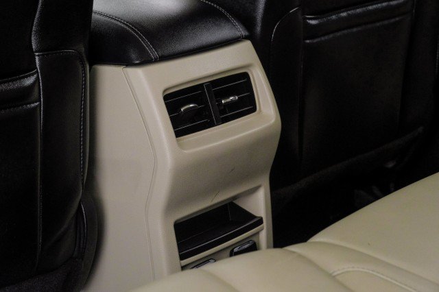 Used 2019 Ford Edge Titanium FWD image 42