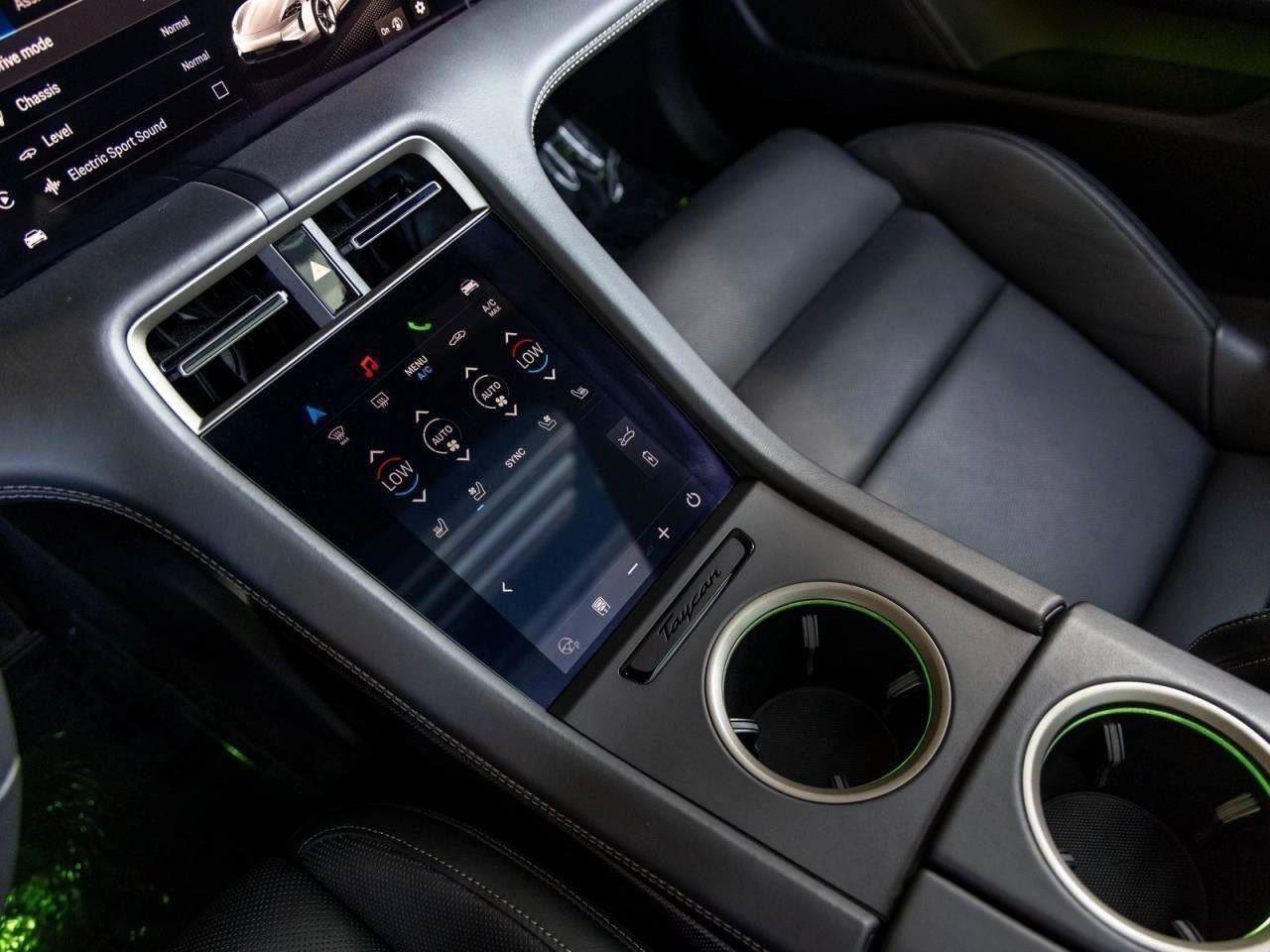 Certified 2025 Porsche Taycan Turbo S image 96