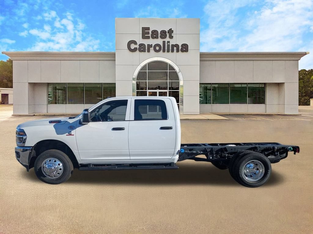 New 2026 RAM 3500 Tradesman w/ Chrome Appearance Group AWD/4WD image 6