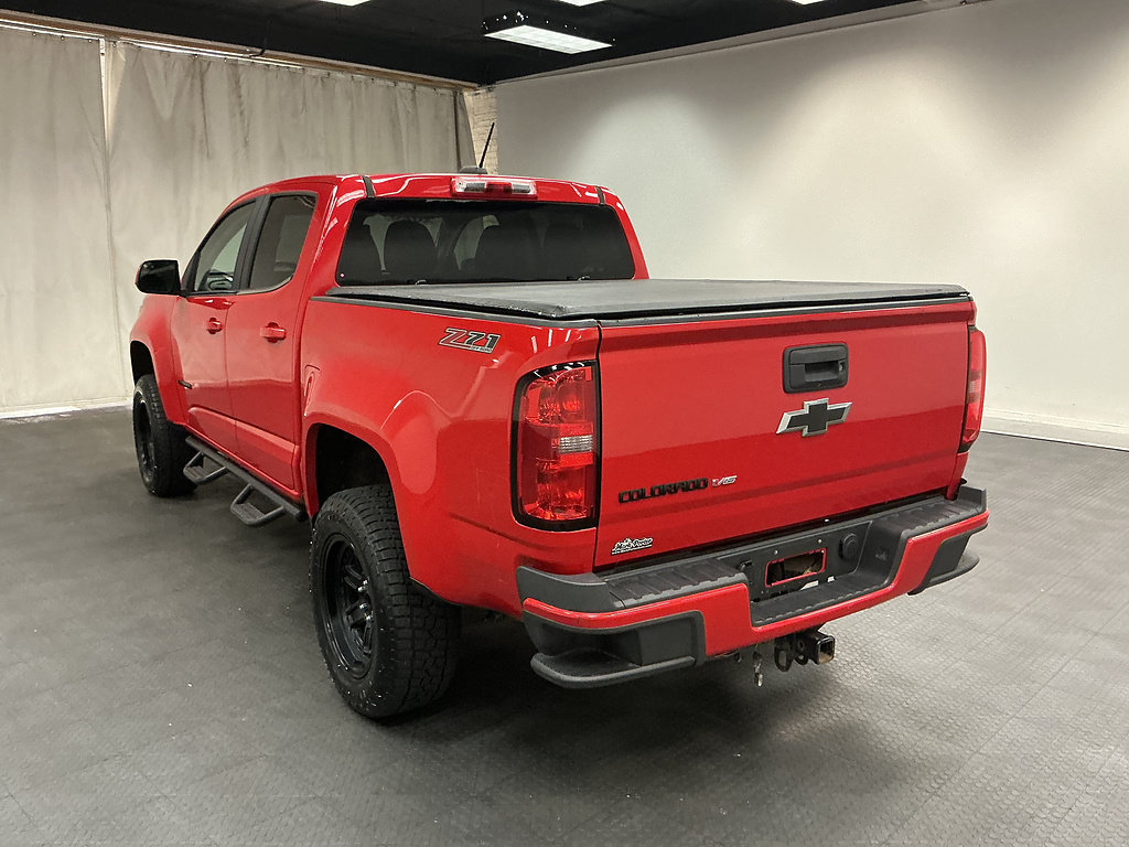 Used 2020 Chevrolet Colorado LT AWD/4WD image 3