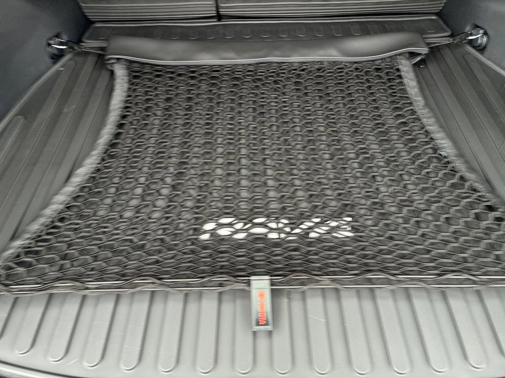 New 2025 Toyota RAV4 XLE image 33