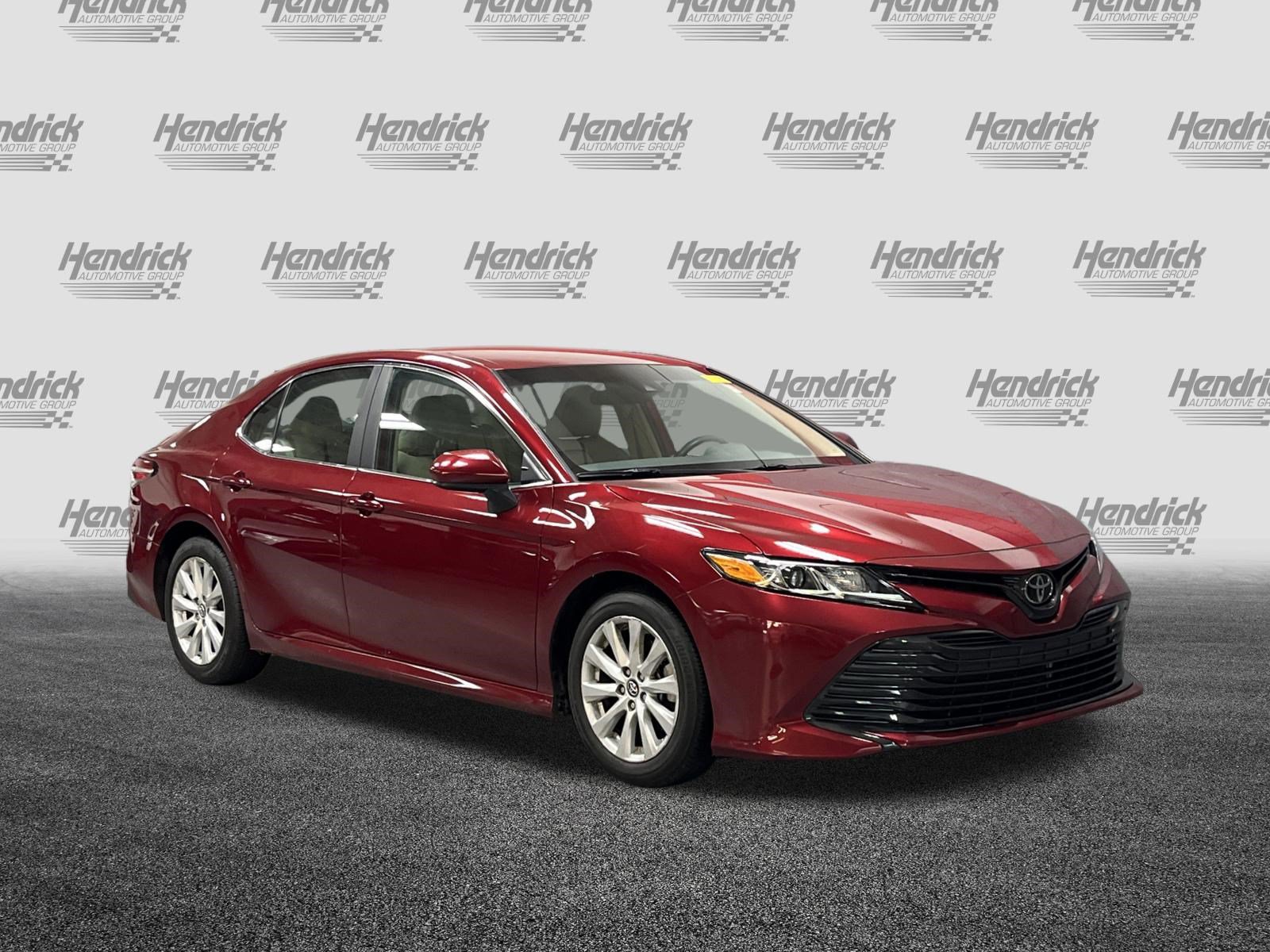 Used 2019 Toyota Camry LE FWD image 2