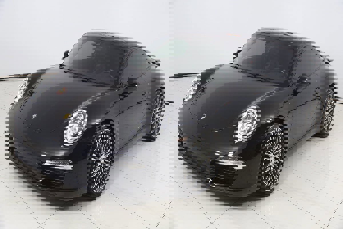 Used 2016 Porsche 911 Carrera Black Edition w/ Sport Chrono Package image 30