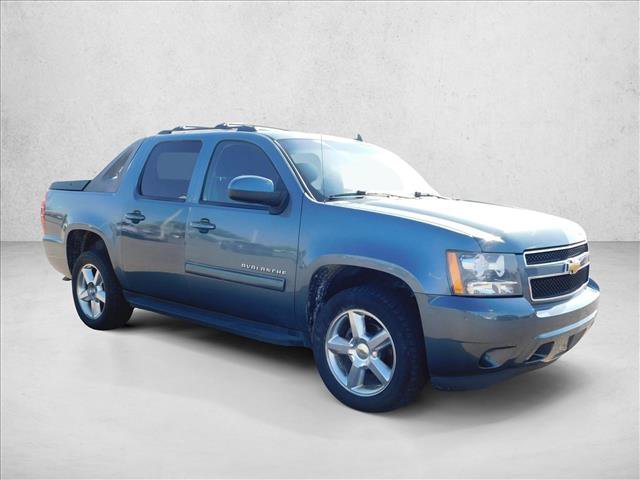 Used 2012 Chevrolet Avalanche LS AWD/4WD image 6