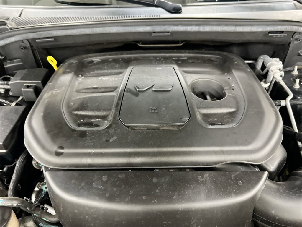 Used 2021 Jeep Grand Cherokee Limited w/ Luxury Group II image 26