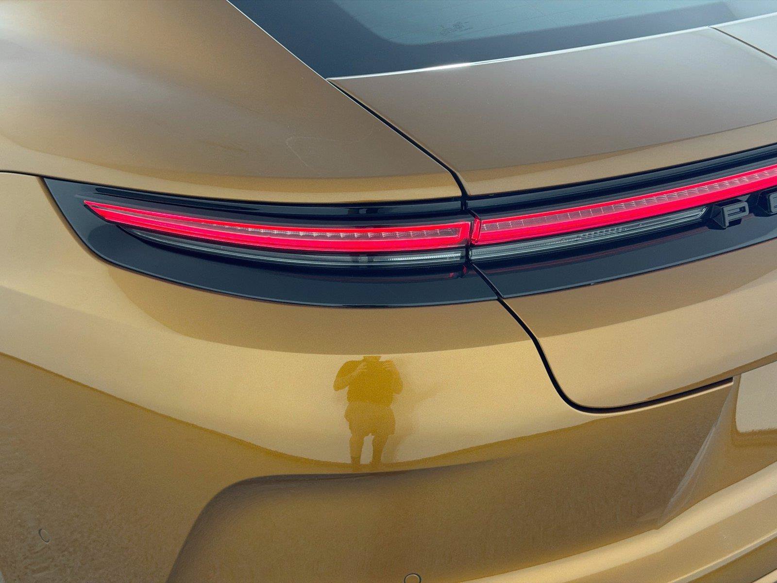 Certified 2025 Porsche Panamera GTS AWD/4WD image 16