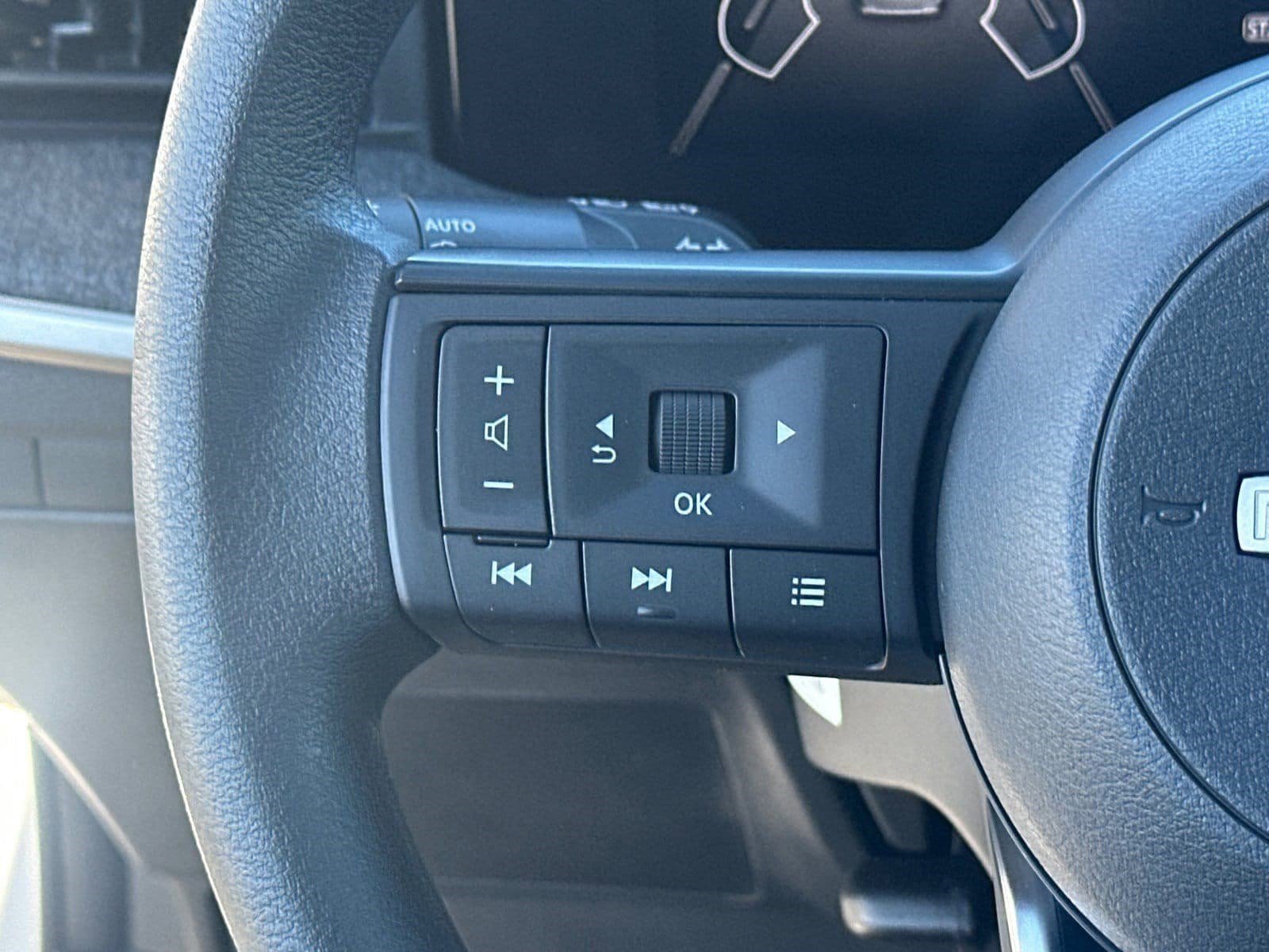 New 2026 Nissan Kicks S FWD image 24