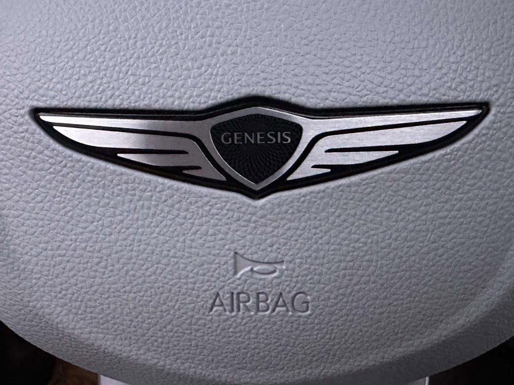 Used 2026 Genesis GV70 2.5T Advanced image 25